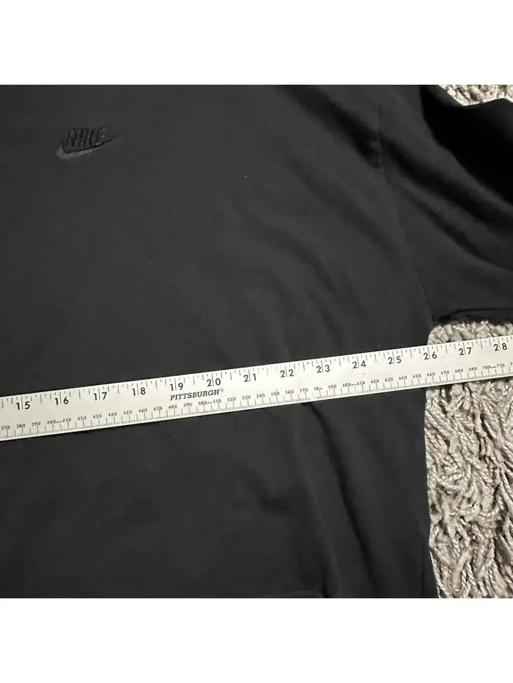 Nike Black Embroidered Lightweight Cropped Women's Crewneck Size XL